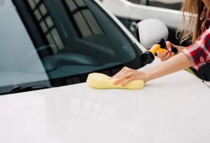 Pressure Washing Service for Fences, Driveways, and Sidewalks