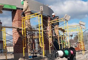 Professional electrical contractors in vancouver for modern homes