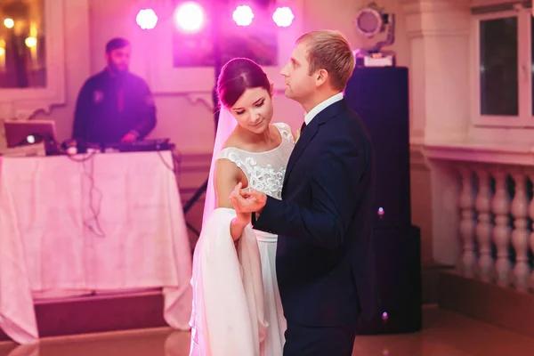 Milwaukee Wedding DJs Enhancing Your Reception with Sound & Lighting