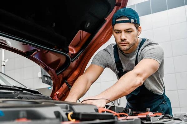 Auto Repair Philadelphia for Engine and Brake Services