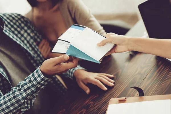 How Travel Agency Ballston Spa Helps You Save Time and Money