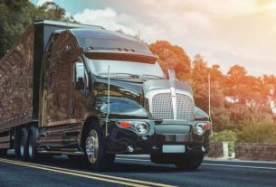 Benefits of Using CSA Transportation Distribution Service Toronto for Logistics