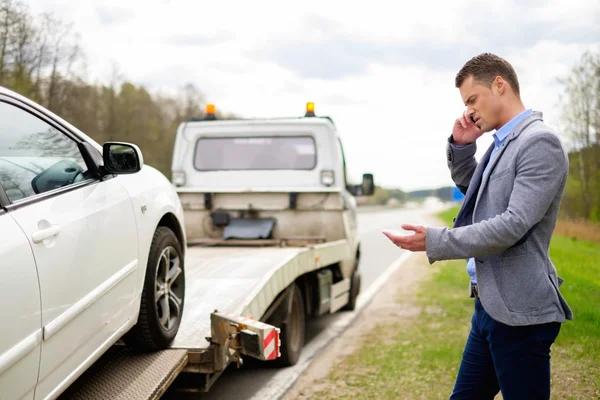Fast and Friendly Towing Service Calgary Near You